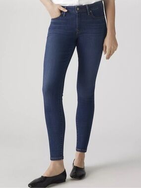 Levi's 711 Skinny Jeans W28